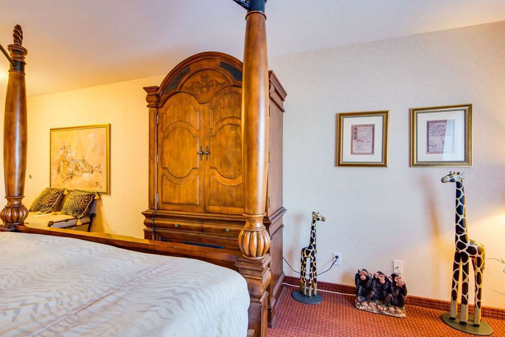 Peavine Inn & Suites High Prairie Room photo
